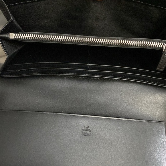 EUC MCM tri fold wallet - Picture 5 of 6